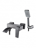 Смеситель ванна LEDEME с коротким поворотным изливом L3178U